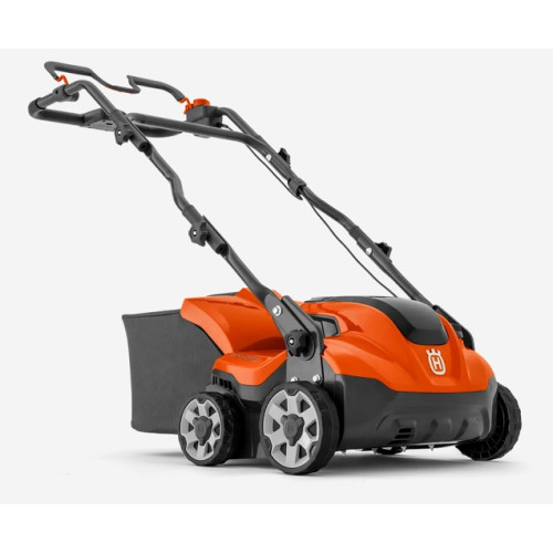 Аэратор-скарификатор аккумуляторный Husqvarna S138i, без АКБ и ЗУ (9679222-06)